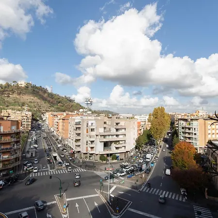 Tomas' House Clodio 公寓 *